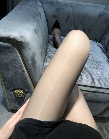 干女人av_正片免费观看