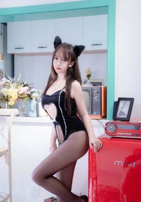 少妇班主任在我胯下给我口_DVD电影在线观看