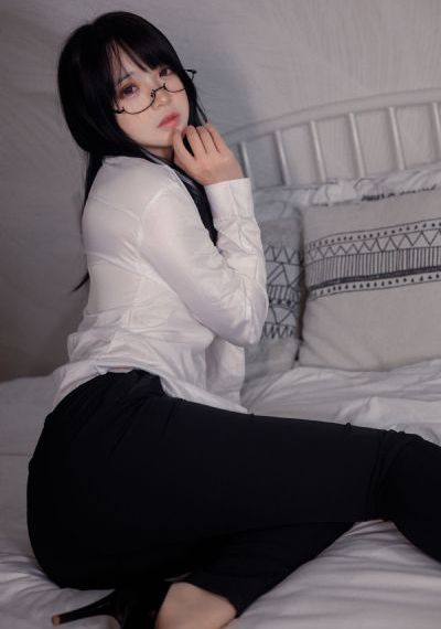 欧美一级专区_蓝光版中文字幕包