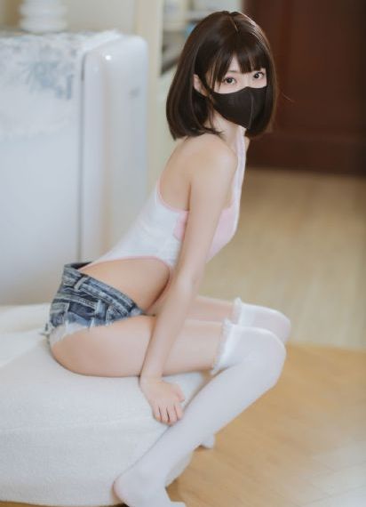 美女裸体秘无遮挡网页_高清完整无删减高清视频播放