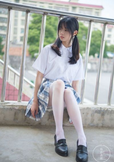 免费夜间视频_720在线播放观看