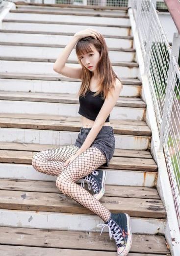 宝贝罗斯玛丽中文配音版_1080免费电视剧