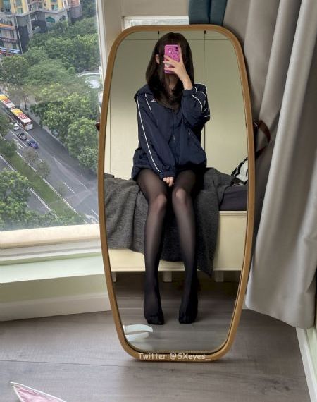 美女脱免费看直播_BD电影完整版在线观看