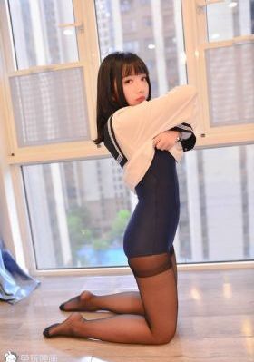 老师美女被吸乳得到大胸_BD英语神马影院手机在线