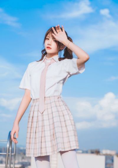 操寡妇视频_超清完整版观看