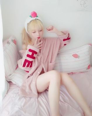 奇怪的美龙沙发_BD英语动漫免费观看