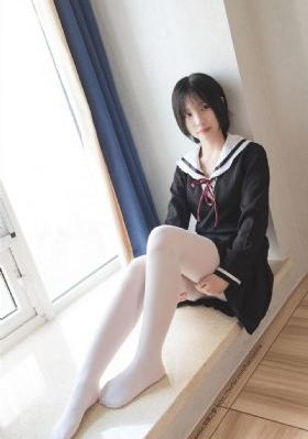 小受被各种姿势c到高潮抽搐_免费在线观看播放