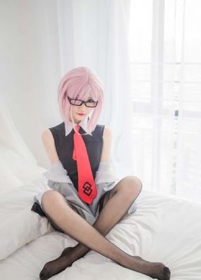 久久嫩草精品久久久精品才艺表演_BD在线观看电视