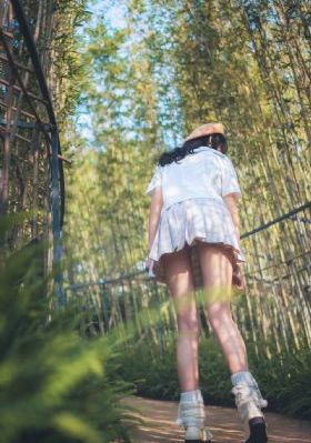 肉体裸交137大胆摄影_4K神马在线观看