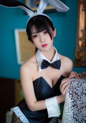 zoz女人另类z〇zo蛇裸体_1080高清在线